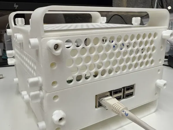 Petit rack serveur modulaire 6 pouces
