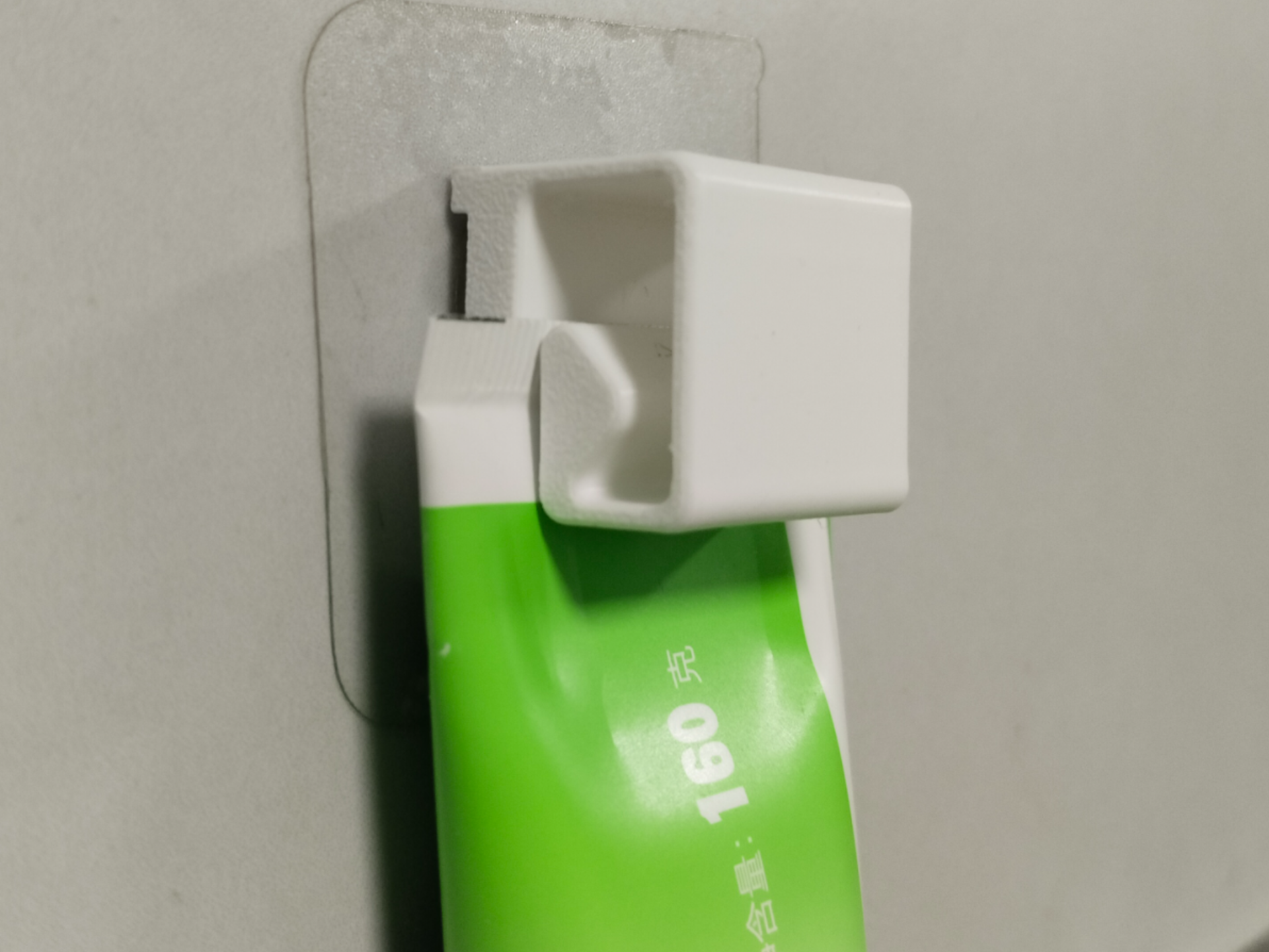 牙膏夹子置物架