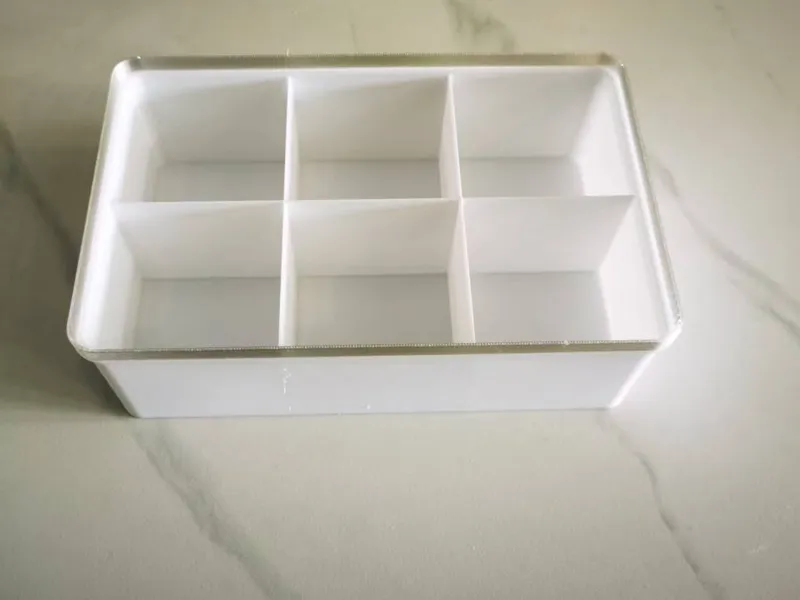 可堆叠的6格收纳盒