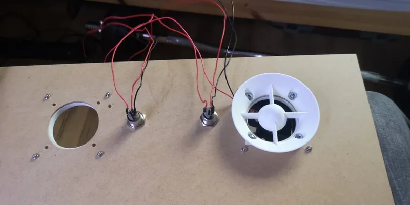 Enclosure cooling house