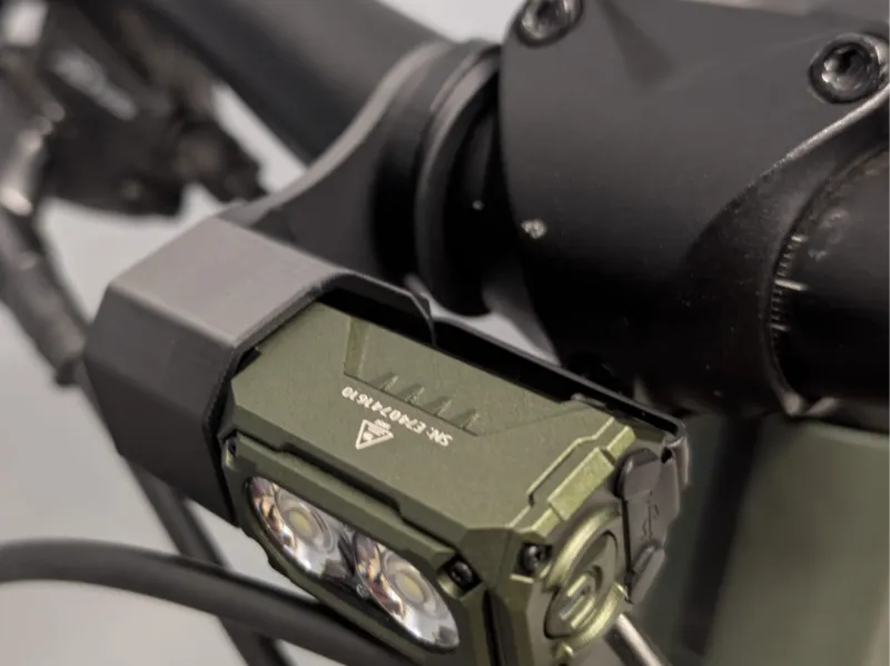 Wuben E7 Bike Mount – Vertical & Horizontal