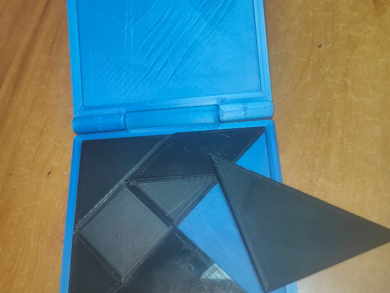 Juego de mesa Tangram