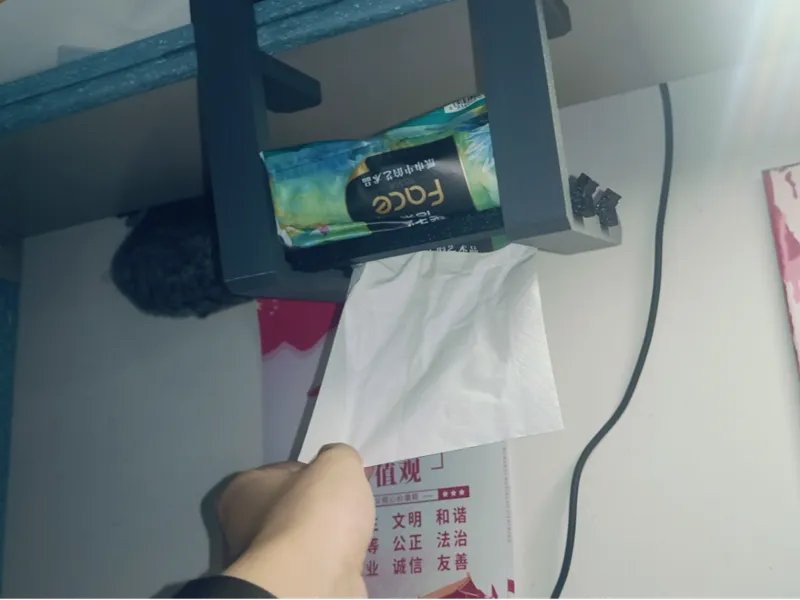 简易桌面悬挂抽纸盒，抽纸架，挂式抽纸盒，宿舍收纳抽纸盒，挂顶抽纸盒
