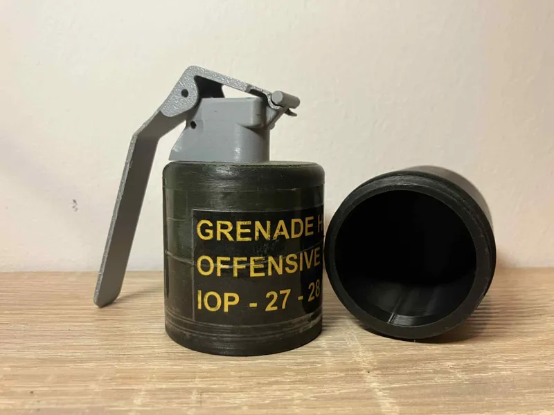 Replica of the 1:1 MK3A2 Offensive Grenade DUMMY