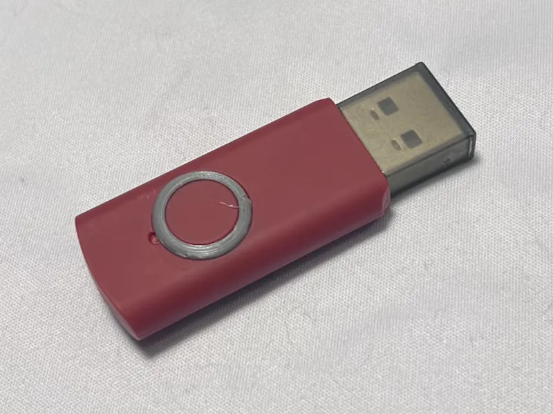 Usb Flash Drive Ring for the Removed Cover