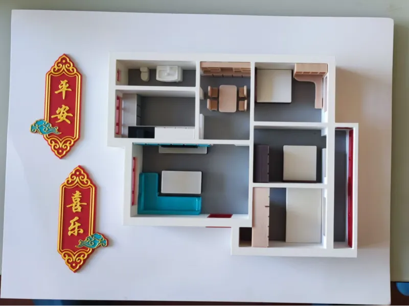 带全套家具的三室两厅