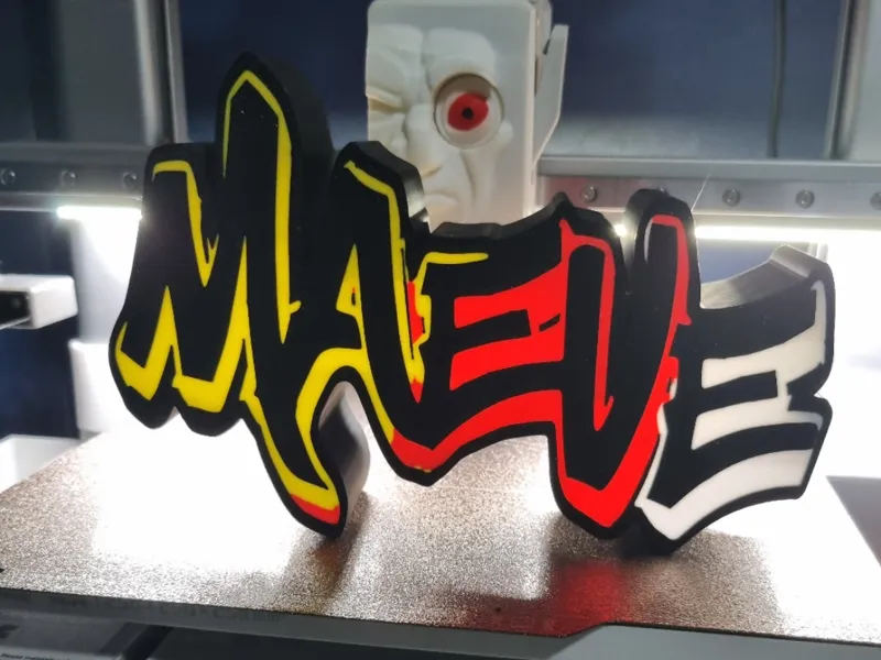 maeve name lightbox