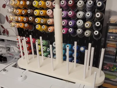 Bernina B500 Yarn Holder