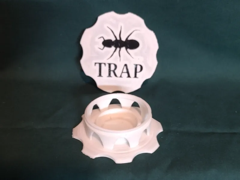 Ant Trap / Bait Dispenser - Pet Safe with Recipe