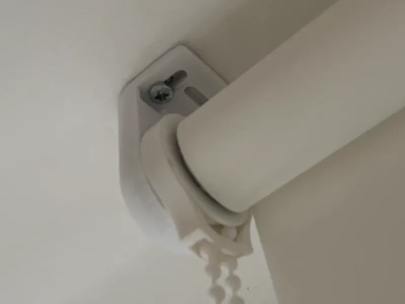 Rollo blind holder (for Gardinia slot-headed side)