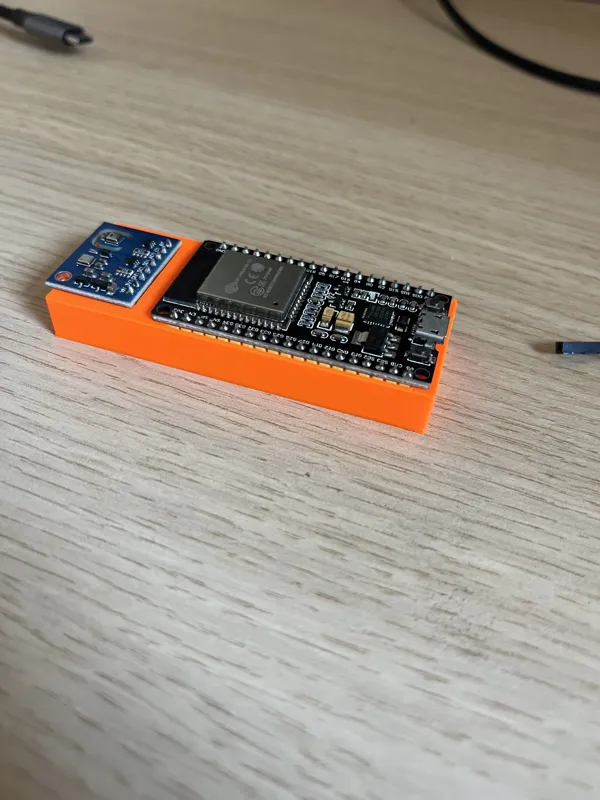 ESP 32 VOC / Air Quality Sensor (ENS160 + AHT21)