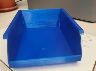 hanging container
