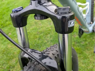 Airtag MTB Fork mount