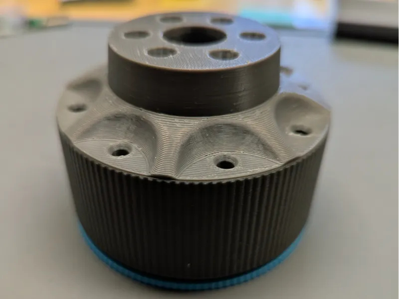 360° Rotation Screwdriver Holder