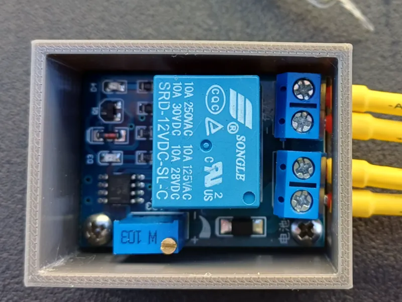 12 Volt Under voltage relay enclosure