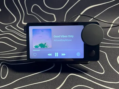 CarThing Desk Stand with Integrated Pi Zero 2 W