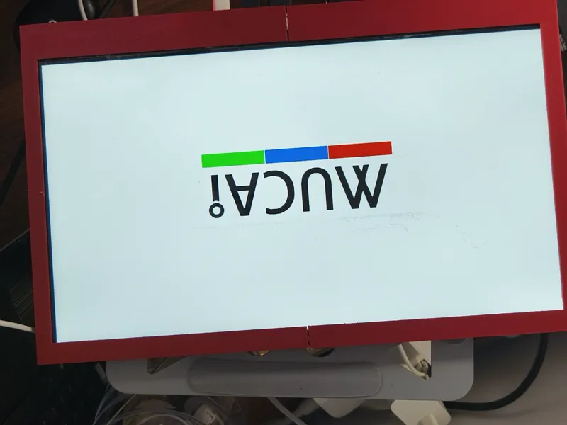 适配手机支架的14寸DIY便携屏外壳