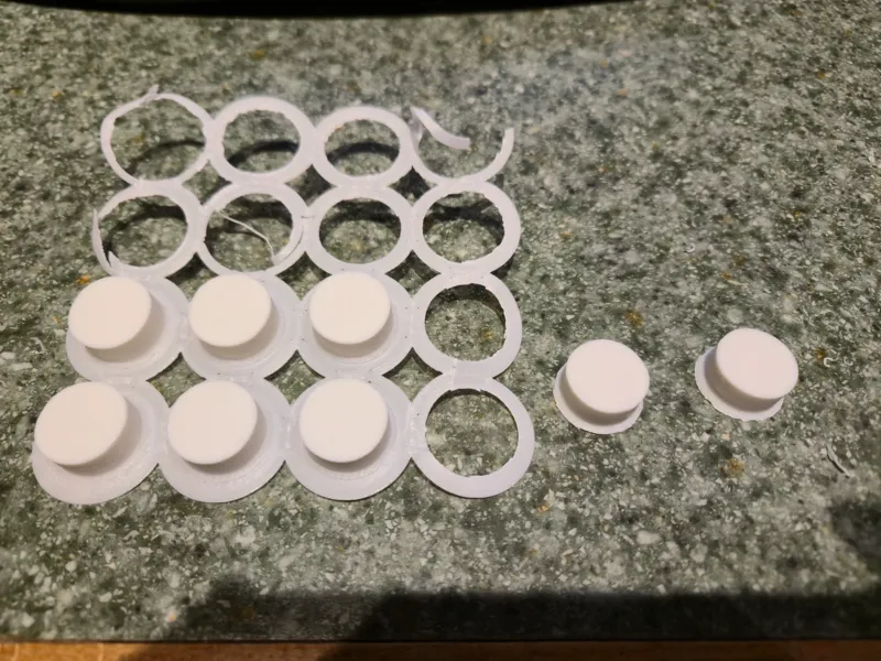 20mm Dog Hole Cover