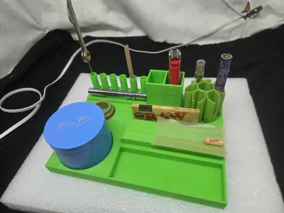 Smoke tray with cart holder