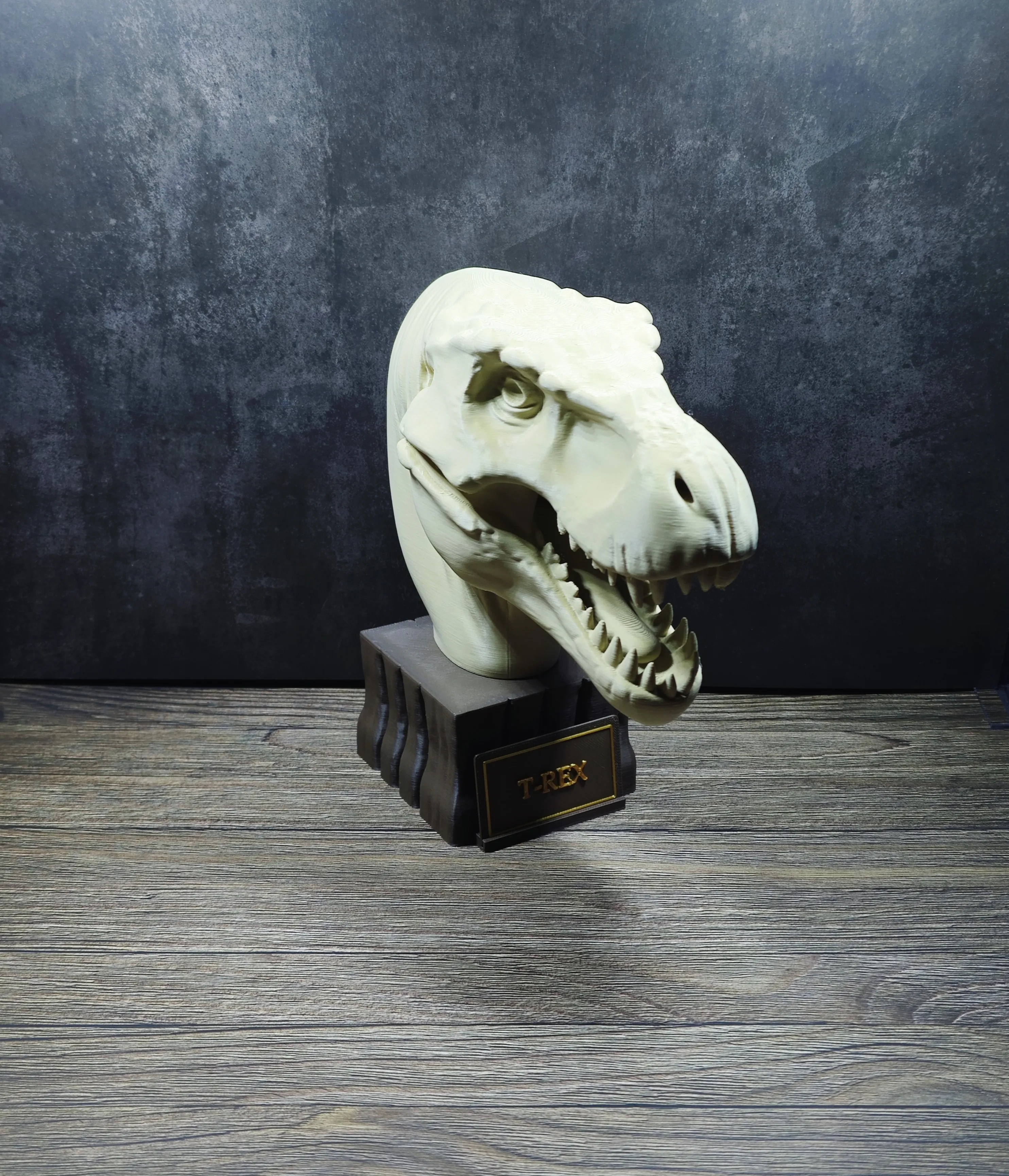 Tyrannosaurus Rex – Bust Jurassic Park - Free 3D Print Model - MakerWorld