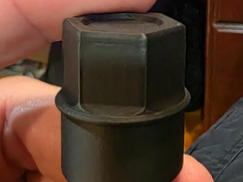 Polaris lug nut cover