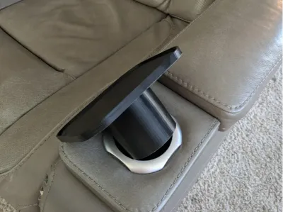 Cupholder tray