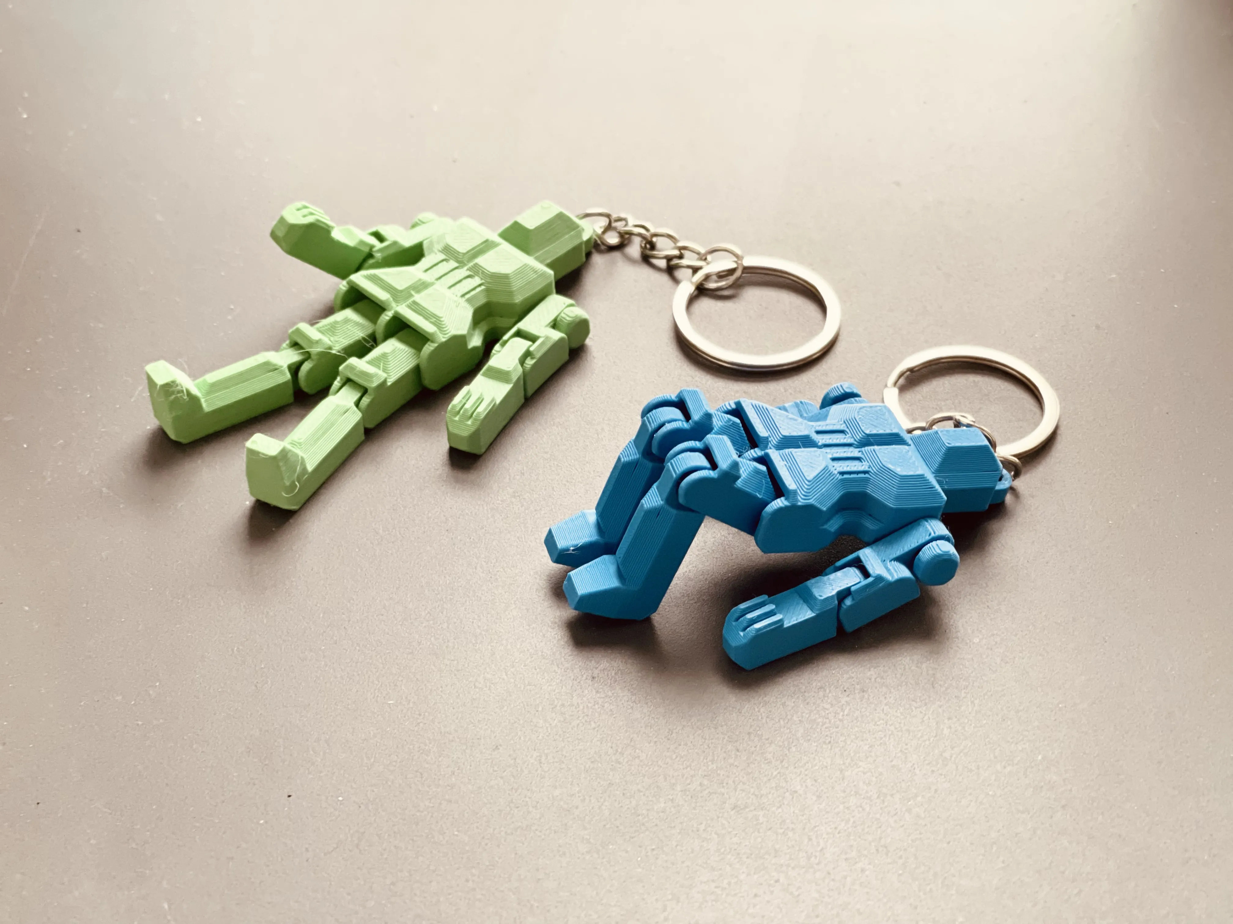 Keychain Practical Design Movable Robot Keychain - Free 3D Print Model - MakerWorld