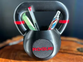 Porta Canetas Kettlebell Rogue Corssift 70lbs 32kg