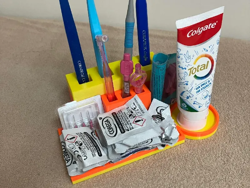 Toothbrush holder