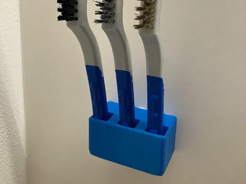 Stand for 3 sanding brushes