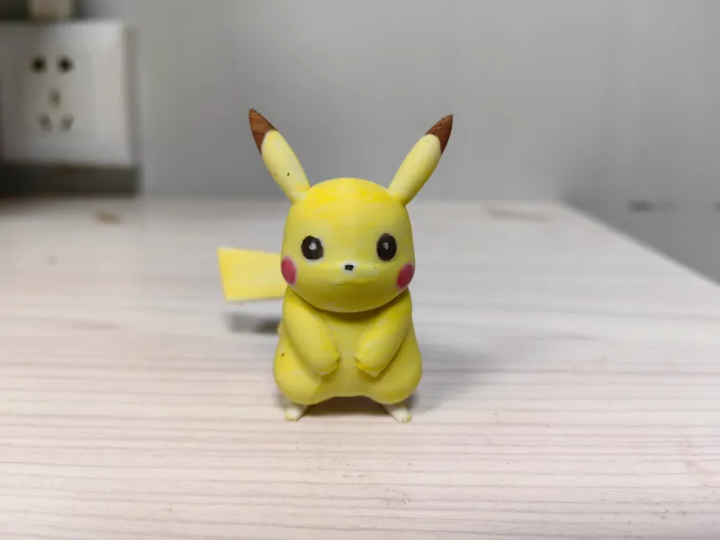 神奇宝贝系列：皮卡丘玩偶