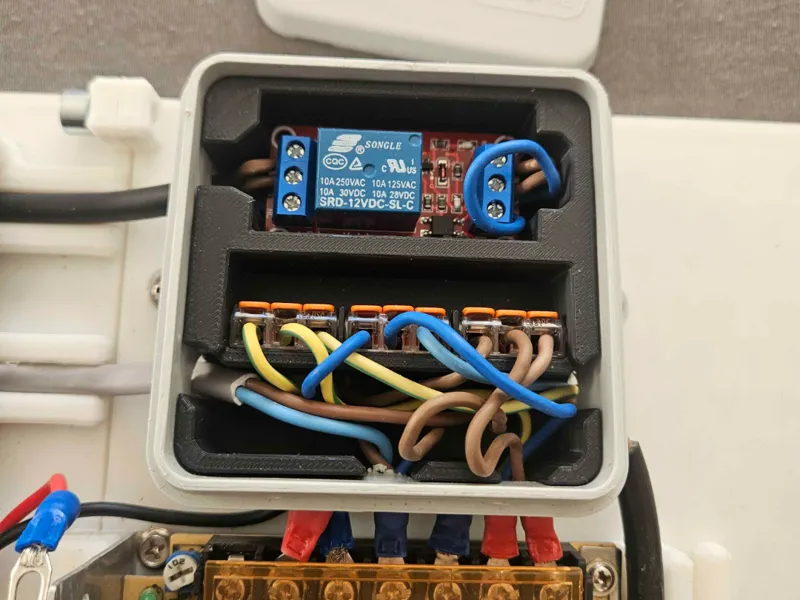 Junction box inlay