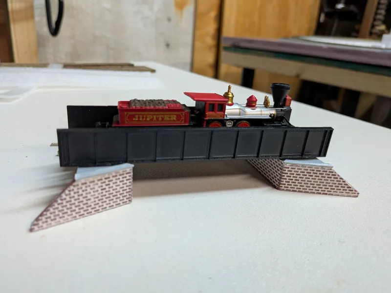 N scale bridge abutment for Atlas Bridges