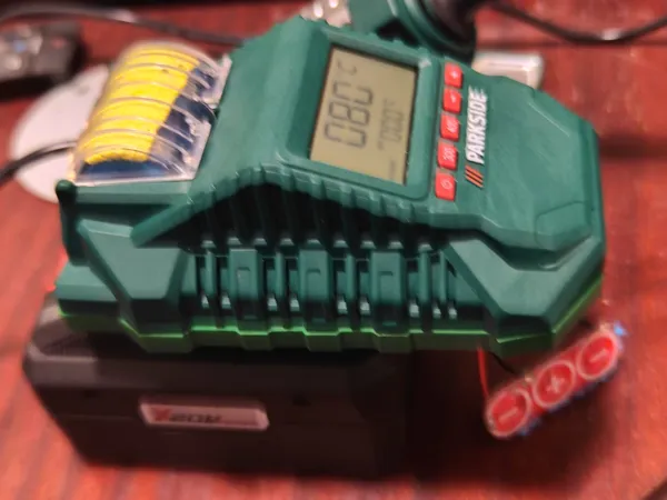 https://makerworld.bblmw.com/makerworld/model/DSM00000001966971/design/2025-11-06_b331ef7bc8951.jpg