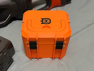 Husqvarna BLi200 battery holder rugged box