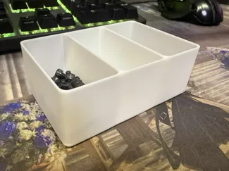 ikea收納盒中的分割盒