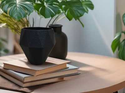 Geometric plant pot