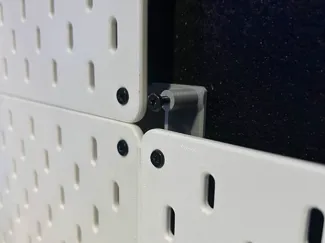 Sakdis Wall-Mount Connectors