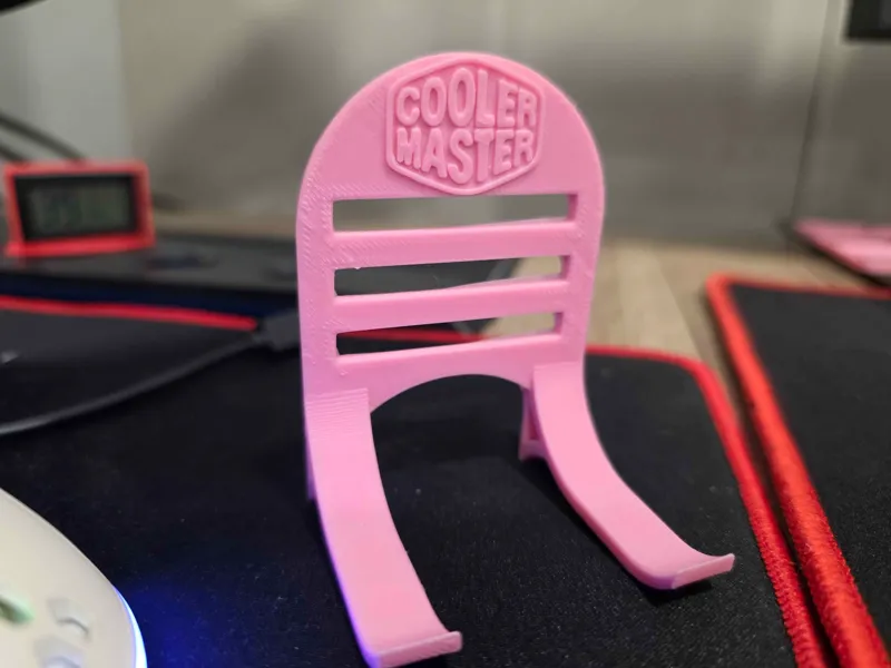MasterMount 600 - Hold Anything Cooler Master 600
