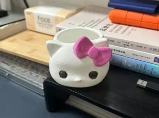 蝴蝶结KT笔筒