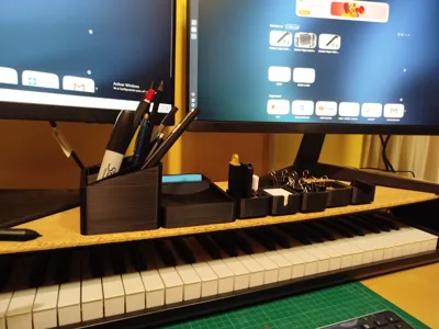 magnetic desk organizer