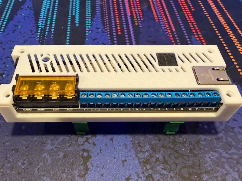 Konnected Pro Case with Din Rail Support