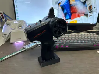 顽皮龙遥控器竖放底座