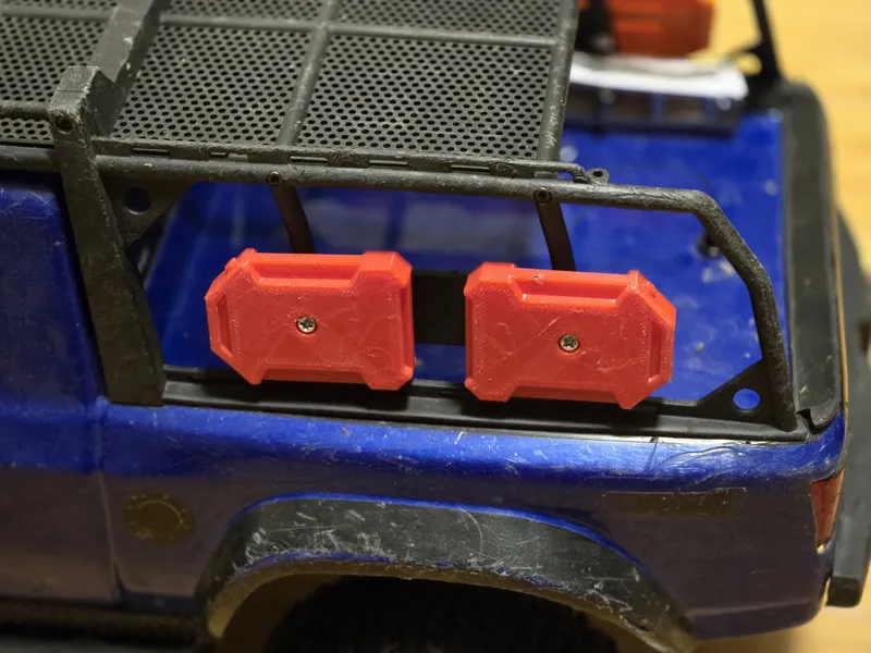Gas cans for Traxxas TRX4