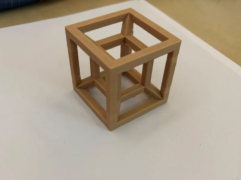 Cubo Infinito 3D – Design Geom. Ipnotico 5x5x5 cm 