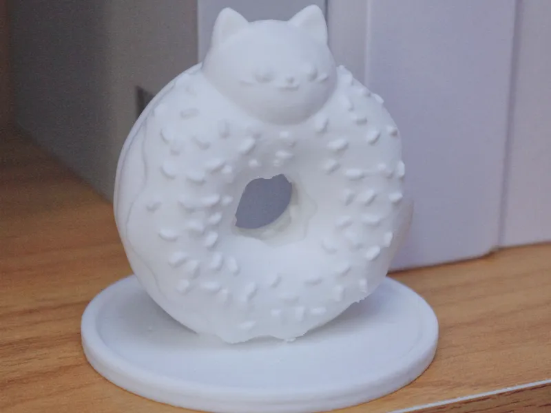 甜甜圈猫咪摆件