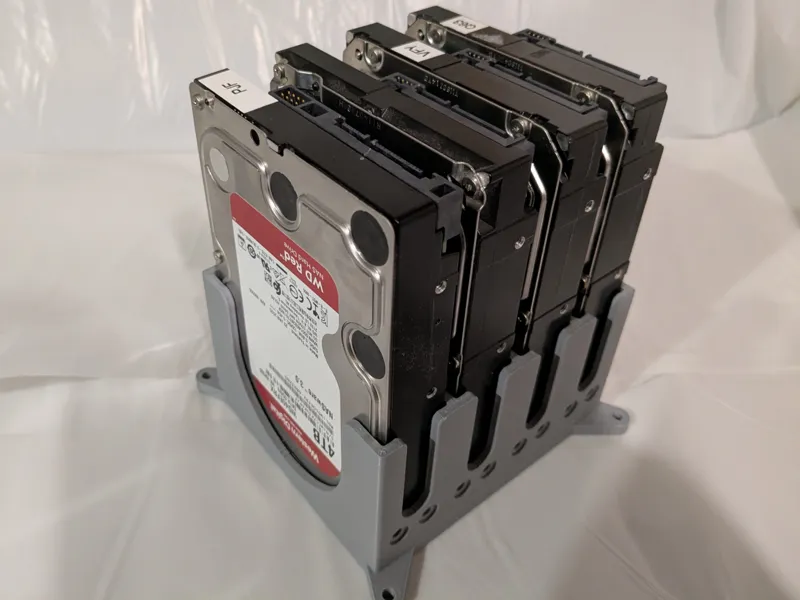 2.5" & 3.5" Vertical HDD Mount - Fan-Mounted