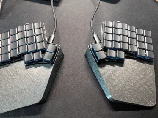 Keebio Iris LM Palm Rests w/Magnet