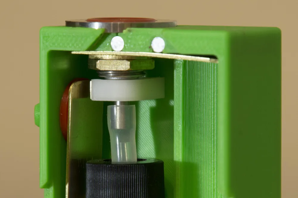 Box Mod bottom feeder mechanical push button lock by mc0676 MakerWorld ...