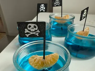 Sandwich Drink Pirate Flag Party Decoration
